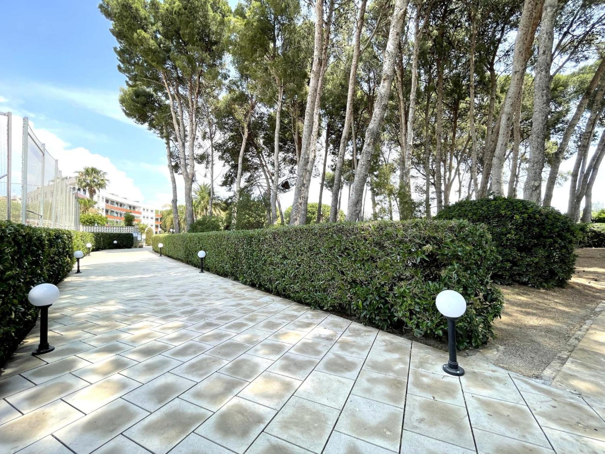 Luxurycambrils Resort&Spa Exterior foto